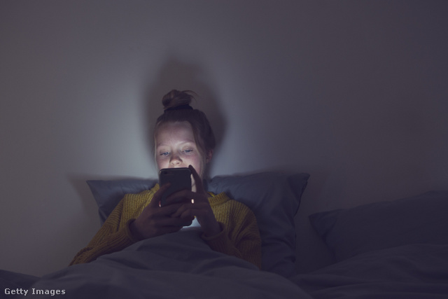 Az Instagram szülői felügyelet funkciója mentén érdemes elbeszélgetnünk a gyermekünkkel az időbeosztás és a közösségi média kapcsolatáról