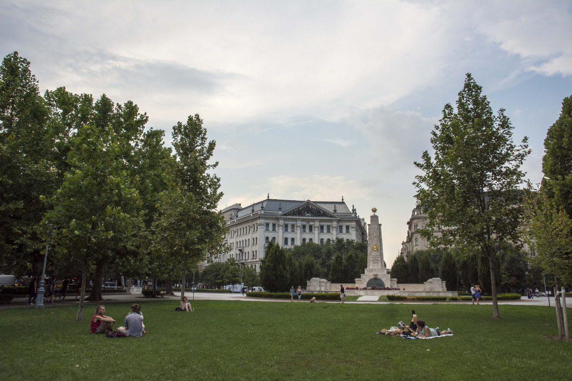 szabadsag-ter korosi-tamas 20140813